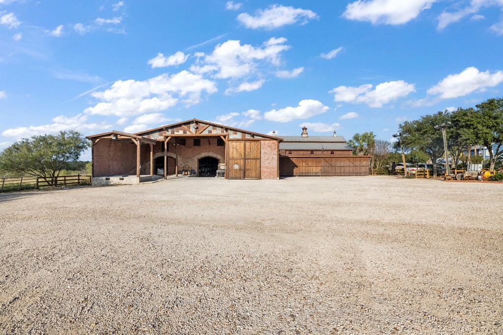 11734 Schriber Rd, Buda, TX for sale Primary Photo- Image 1 of 1