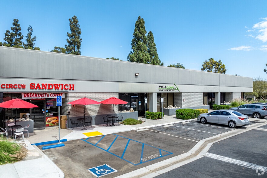 11721 Telegraph Rd, Santa Fe Springs, CA for sale - Building Photo - Image 2 of 5