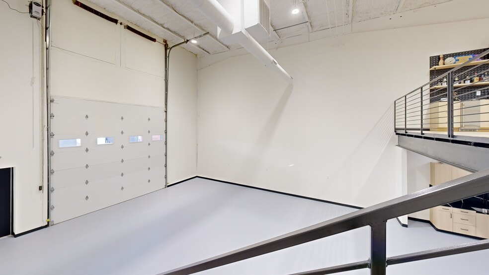 7700 Broadway Ext, Oklahoma City, OK for sale - Matterport 3D Scan - Image 2 of 9