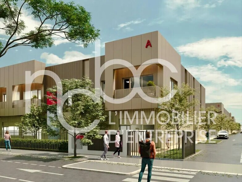 Flex in Vaulx-en-Velin for sale - Building Photo - Image 2 of 2