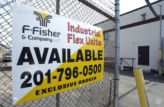 356-362 Getty Ave, Clifton, NJ for lease Building Photo- Image 2 of 7