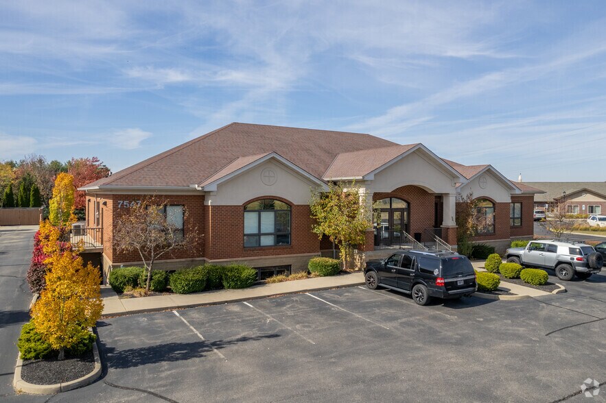 7547 Central Parke Blvd, Mason, OH for sale - Primary Photo - Image 1 of 1