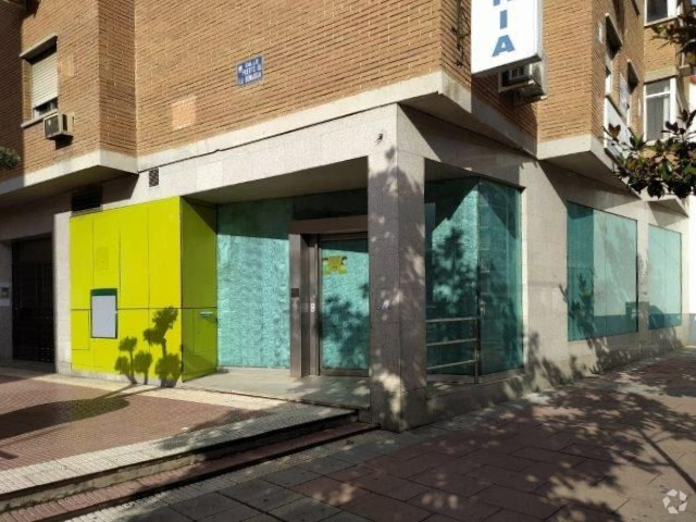 Calle Puerto Bonaigua, 1, Torrejón De Ardoz, Madrid for sale - Interior Photo - Image 1 of 1