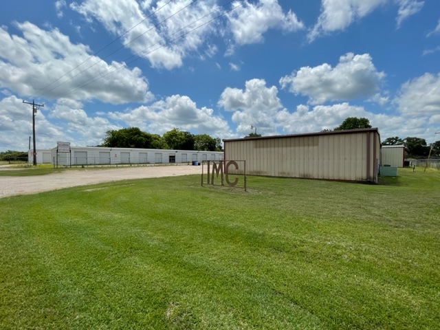 1410 US 90A, Hallettsville, TX for sale - Building Photo - Image 3 of 20