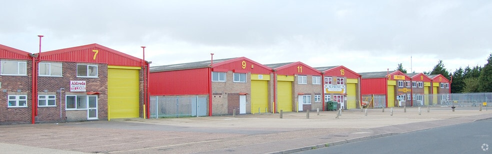 9-15 Barley Way, Lowestoft for sale - Primary Photo - Image 1 of 2