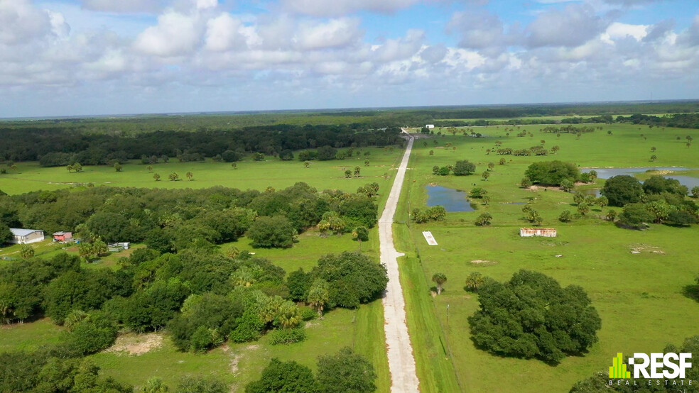 850 Hendry Isles Blvd, Clewiston, FL for sale - Building Photo - Image 1 of 1