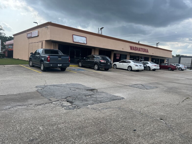 501 1/2 El Dorado Blvd, Webster, TX for sale - Building Photo - Image 1 of 7