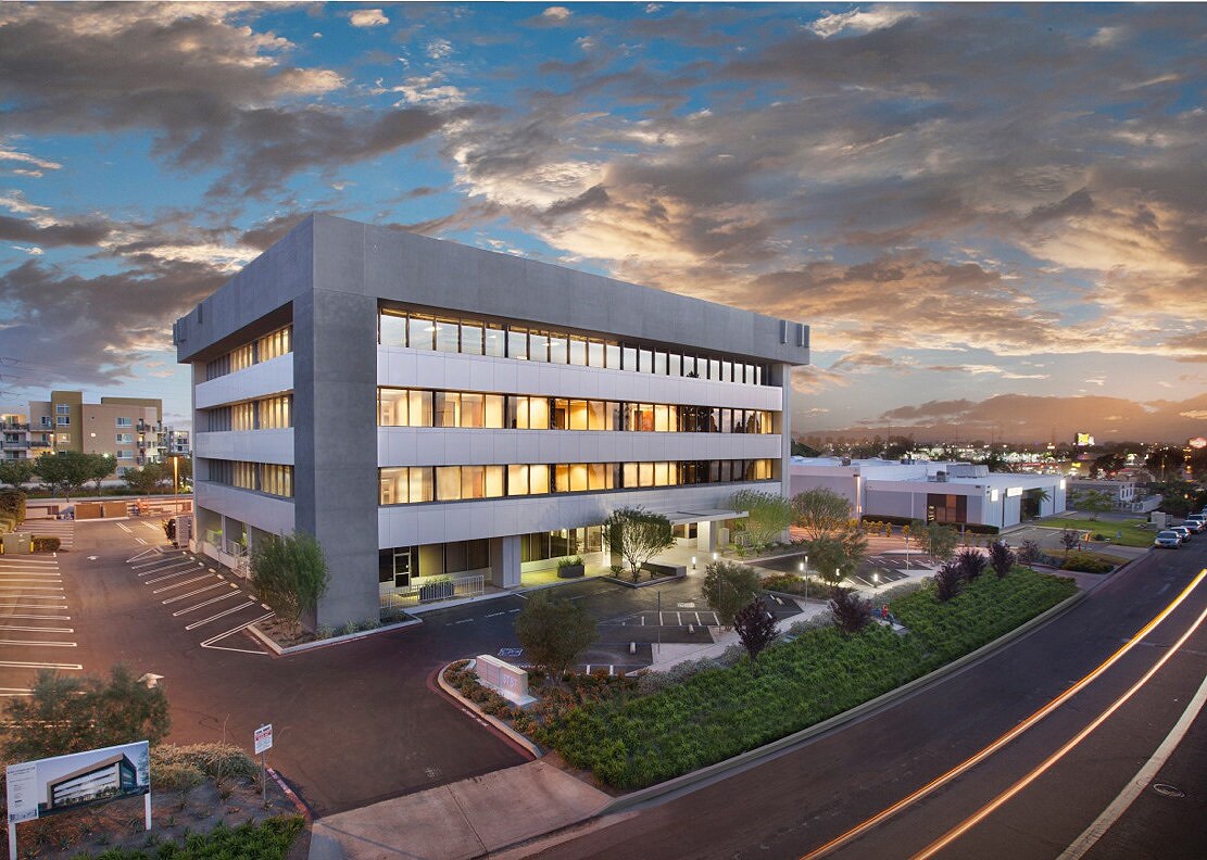 8787 Complex Dr, San Diego, CA for lease Building Photo- Image 1 of 8