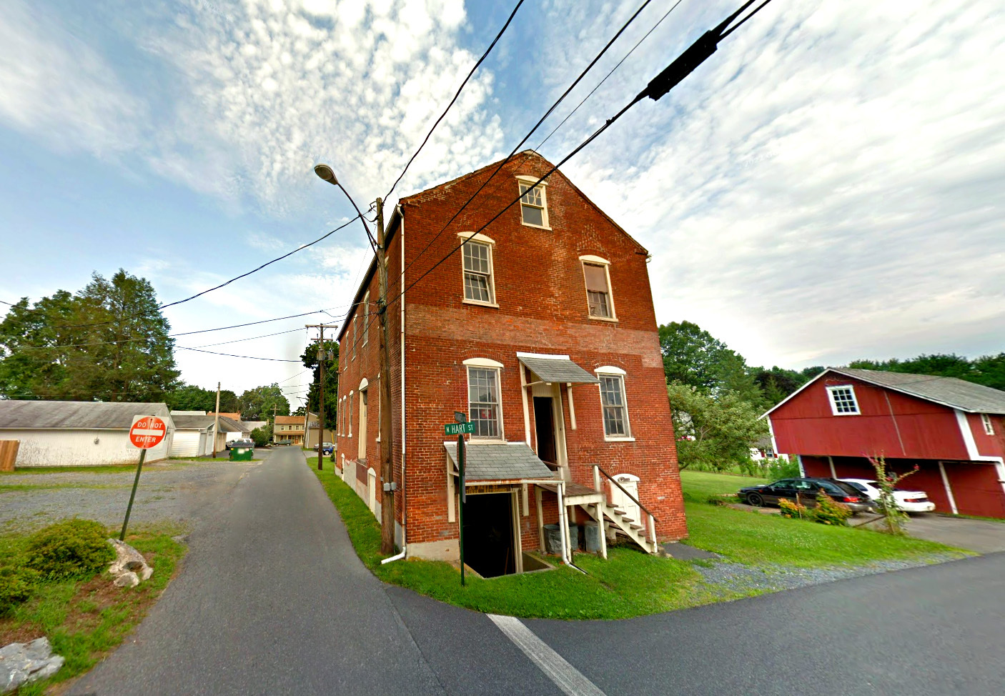 26 N. Hart Street, Manheim, PA for sale Building Photo- Image 1 of 8