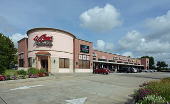 The Plazas at Royal Oaks - Loft