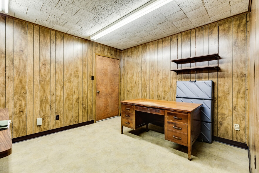 6322 E Highway 332, Freeport, TX for sale - Interior Photo - Image 3 of 34