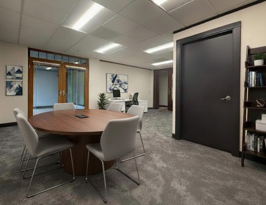 1421 34th Ave, Seattle, WA for lease Interior Photo- Image 1 of 2