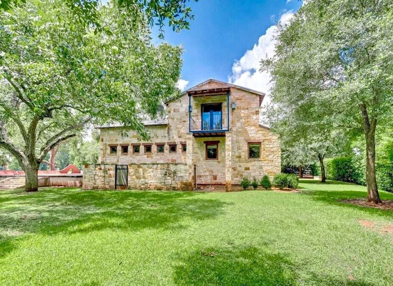 800 Wilpitz Rd, Brookshire, TX for sale - Primary Photo - Image 1 of 1