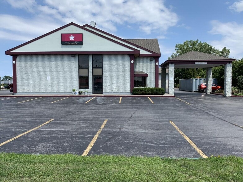 6590 Thompson Rd, Syracuse, NY for sale - Building Photo - Image 1 of 1