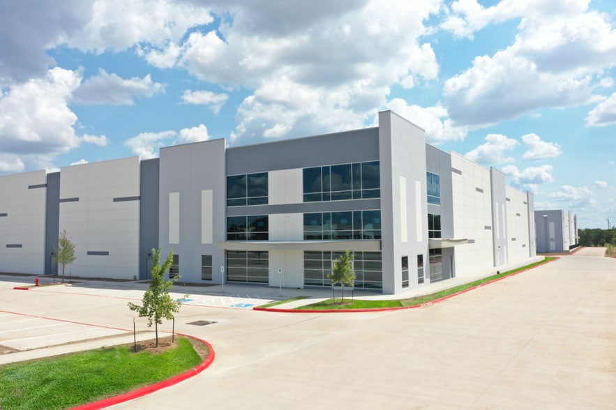 11801 Decker Lake Rd, Austin, TX for lease - Building Photo - Image 3 of 4