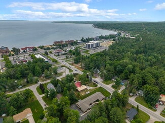 More details for 3819 4 Mile Rd N, Traverse City, MI - Office for Sale