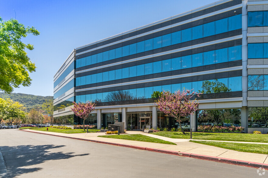 6701 Koll Center Pky, Pleasanton, CA for lease - Building Photo - Image 3 of 8