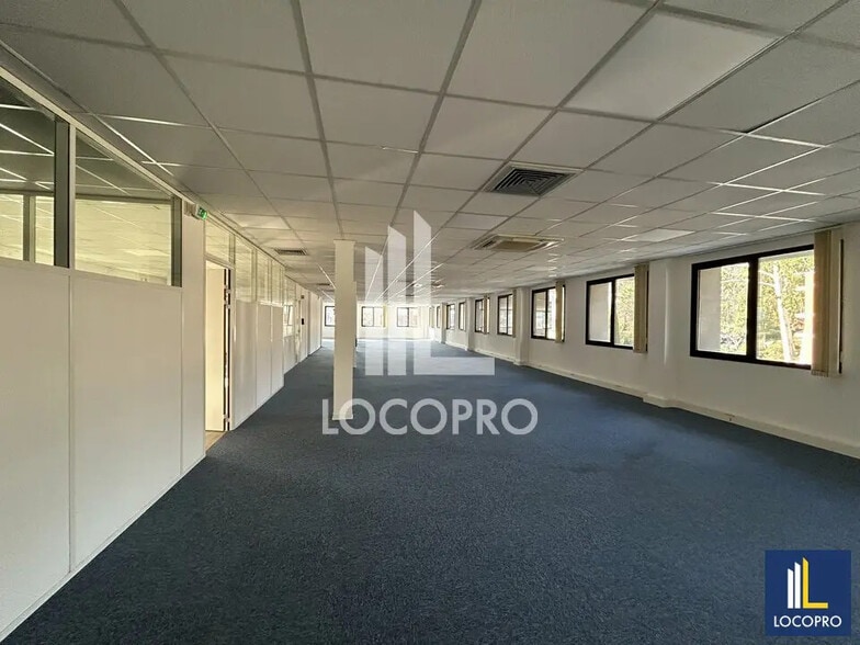 1360 Route Des Dolines, Valbonne for lease - Building Photo - Image 3 of 18