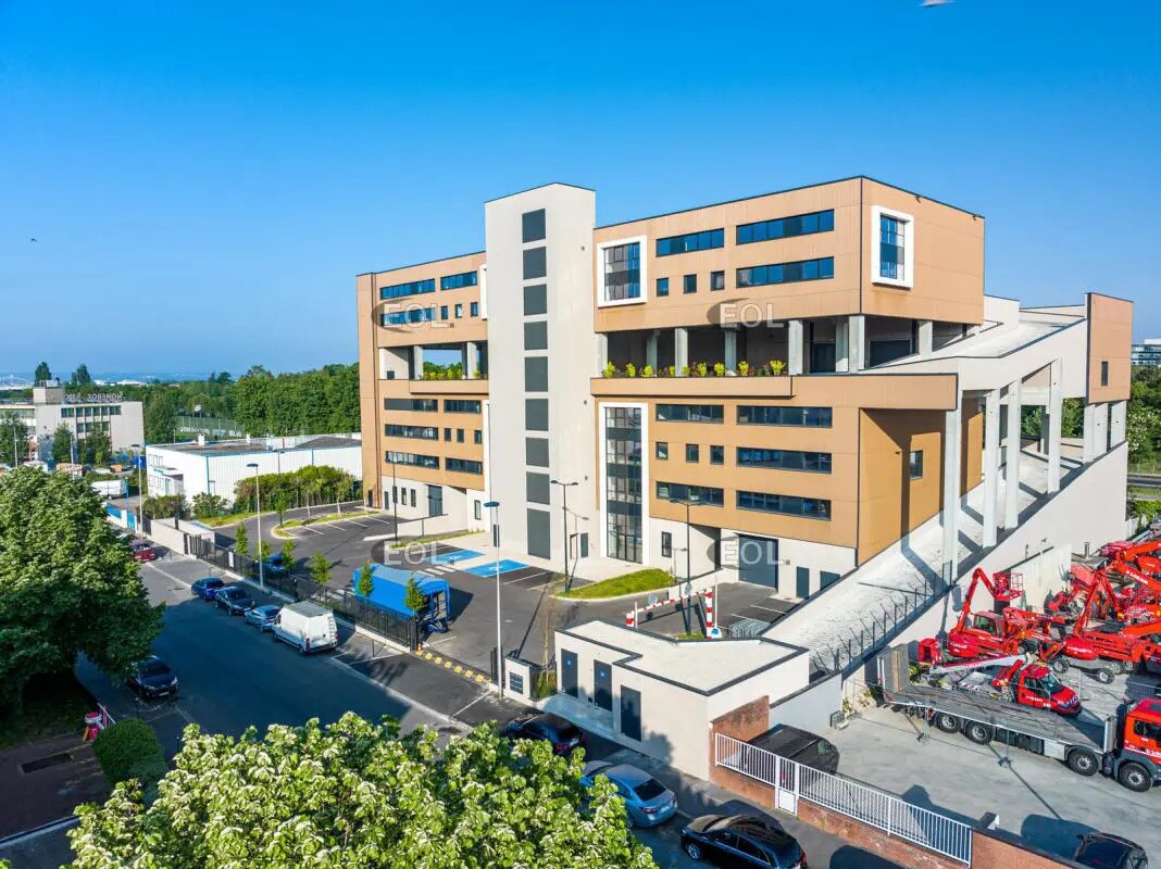 Office in Colombes for lease Building Photo- Image 1 of 16