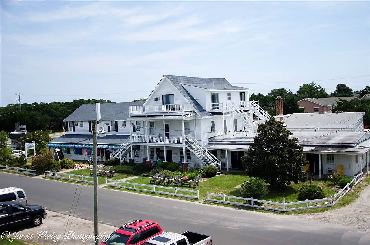 25 Lighthouse Rd, Ocracoke, NC for sale Primary Photo- Image 1 of 1