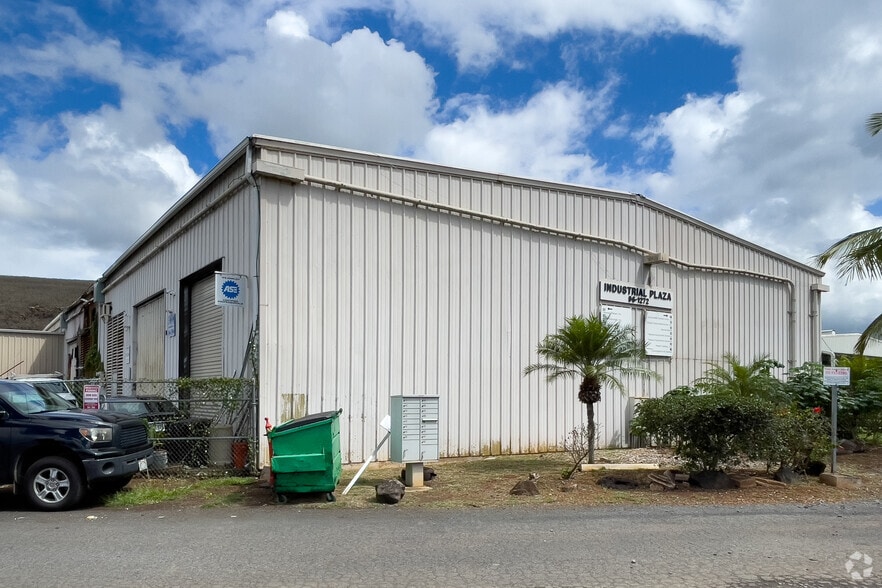 96-1272 Waihona St, Pearl City, HI for sale - Primary Photo - Image 1 of 1