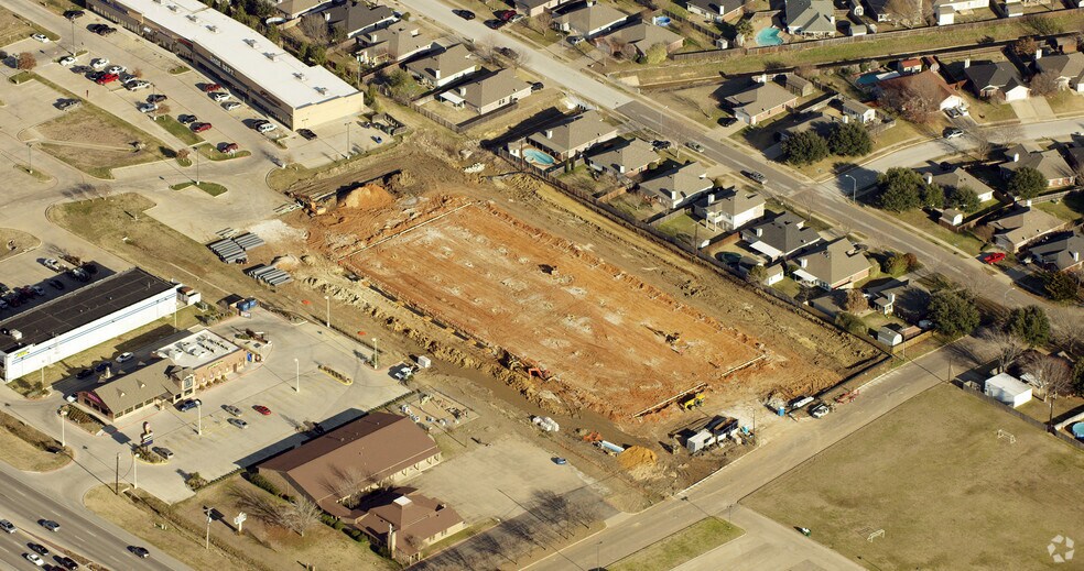 201 Miles Ave, Burleson, TX for sale - Primary Photo - Image 1 of 1