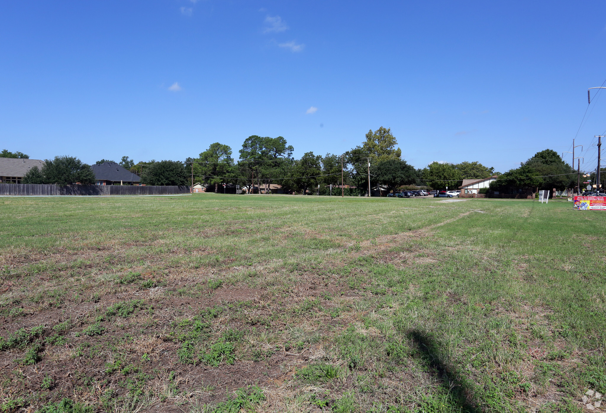 Smith Barry Rd & Bowen Rd, Pantego, TX for sale Primary Photo- Image 1 of 1