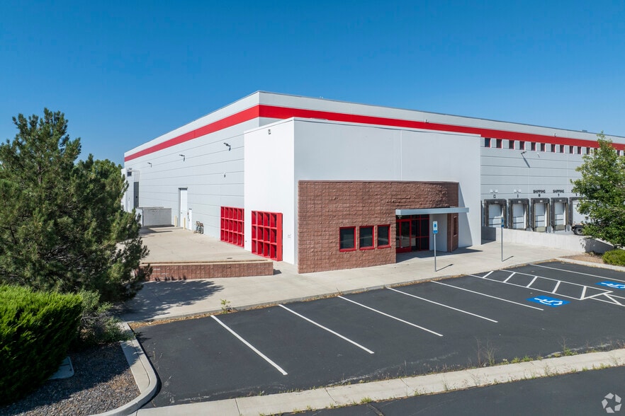 150 Circuit Ct, Sparks, NV for lease - Building Photo - Image 1 of 4