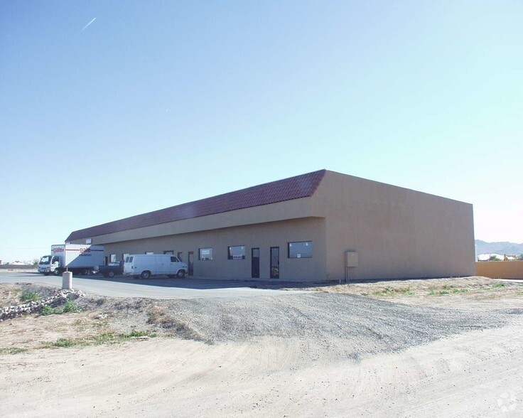 19011 E San Tan Blvd, Queen Creek, AZ for lease - Building Photo - Image 2 of 7