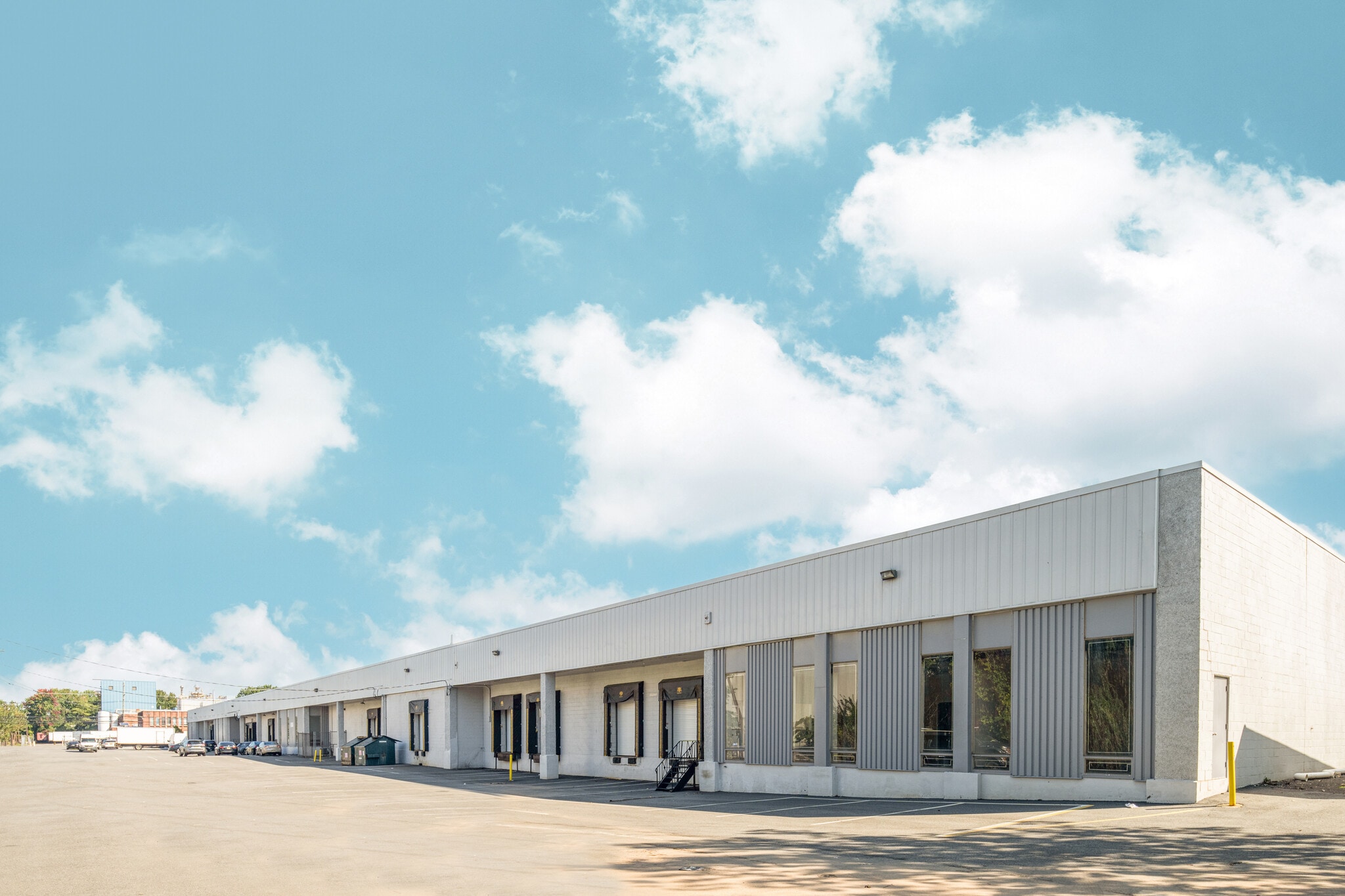 11 Empire Blvd, South Hackensack, NJ for lease Building Photo- Image 1 of 2