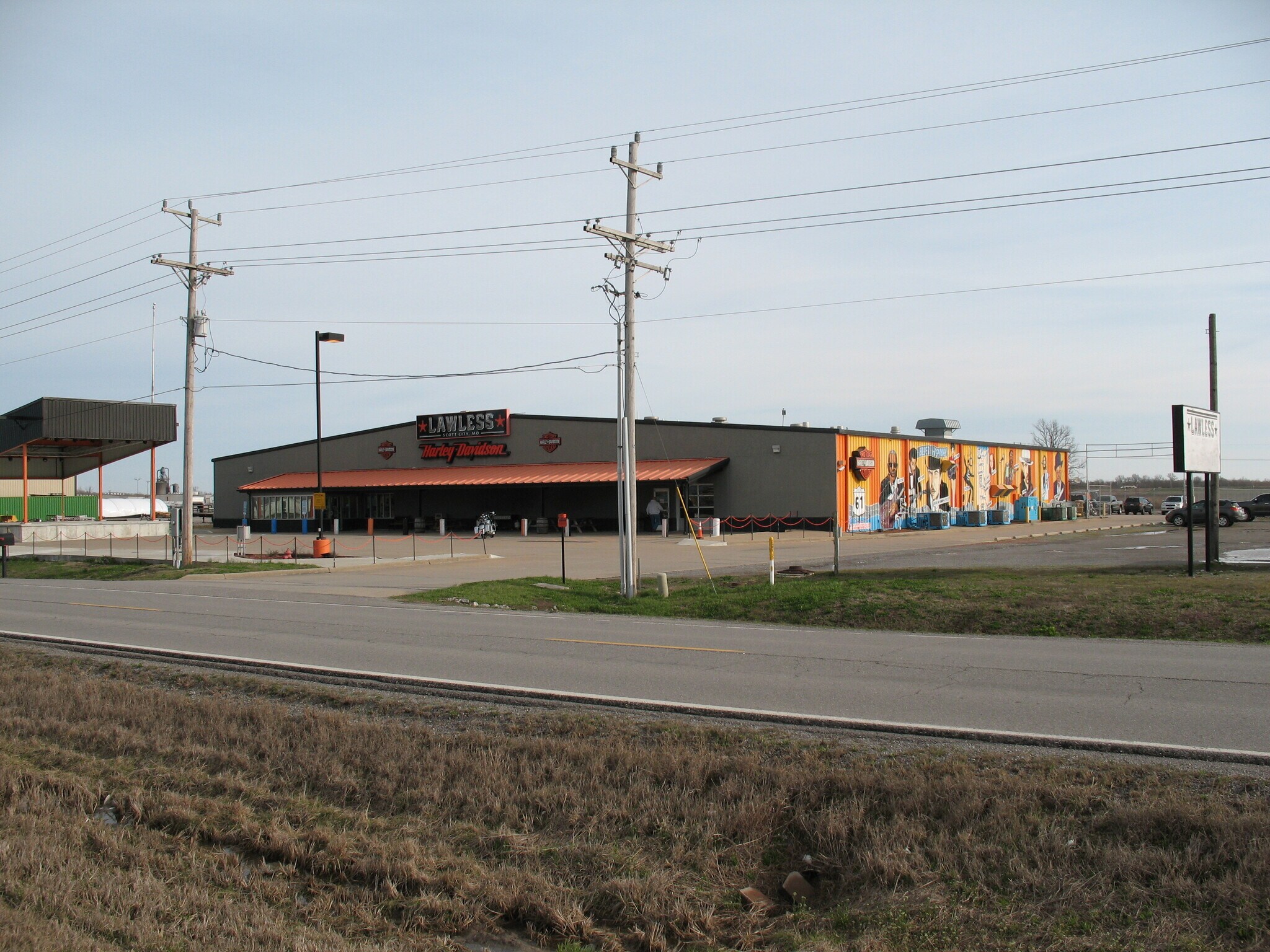 2100 E Outer Rd, Scott City, MO for sale Primary Photo- Image 1 of 1