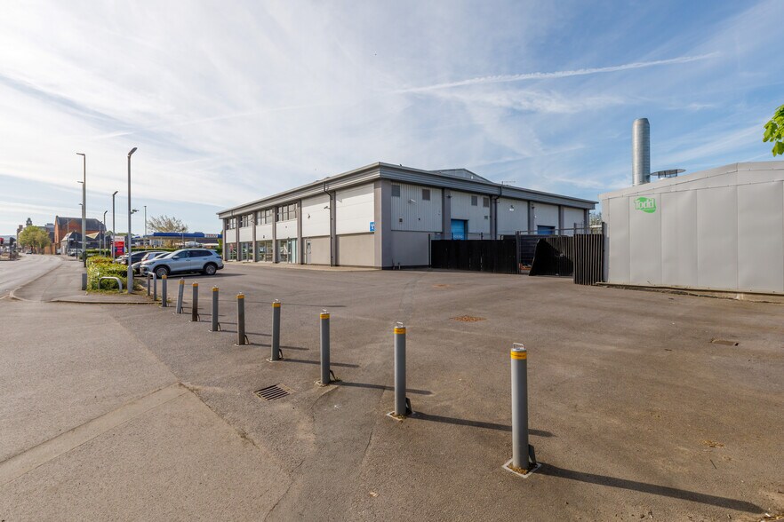 Tewkesbury Rd, Cheltenham for lease - Building Photo - Image 3 of 8