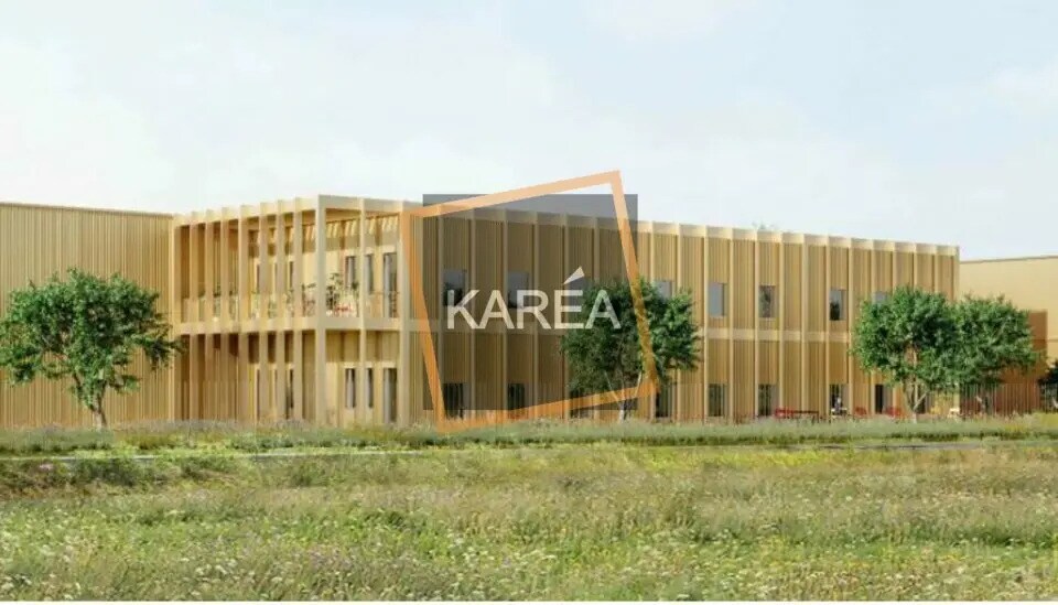 Flex in Montereau-sur-le-Jard for sale Building Photo- Image 1 of 6