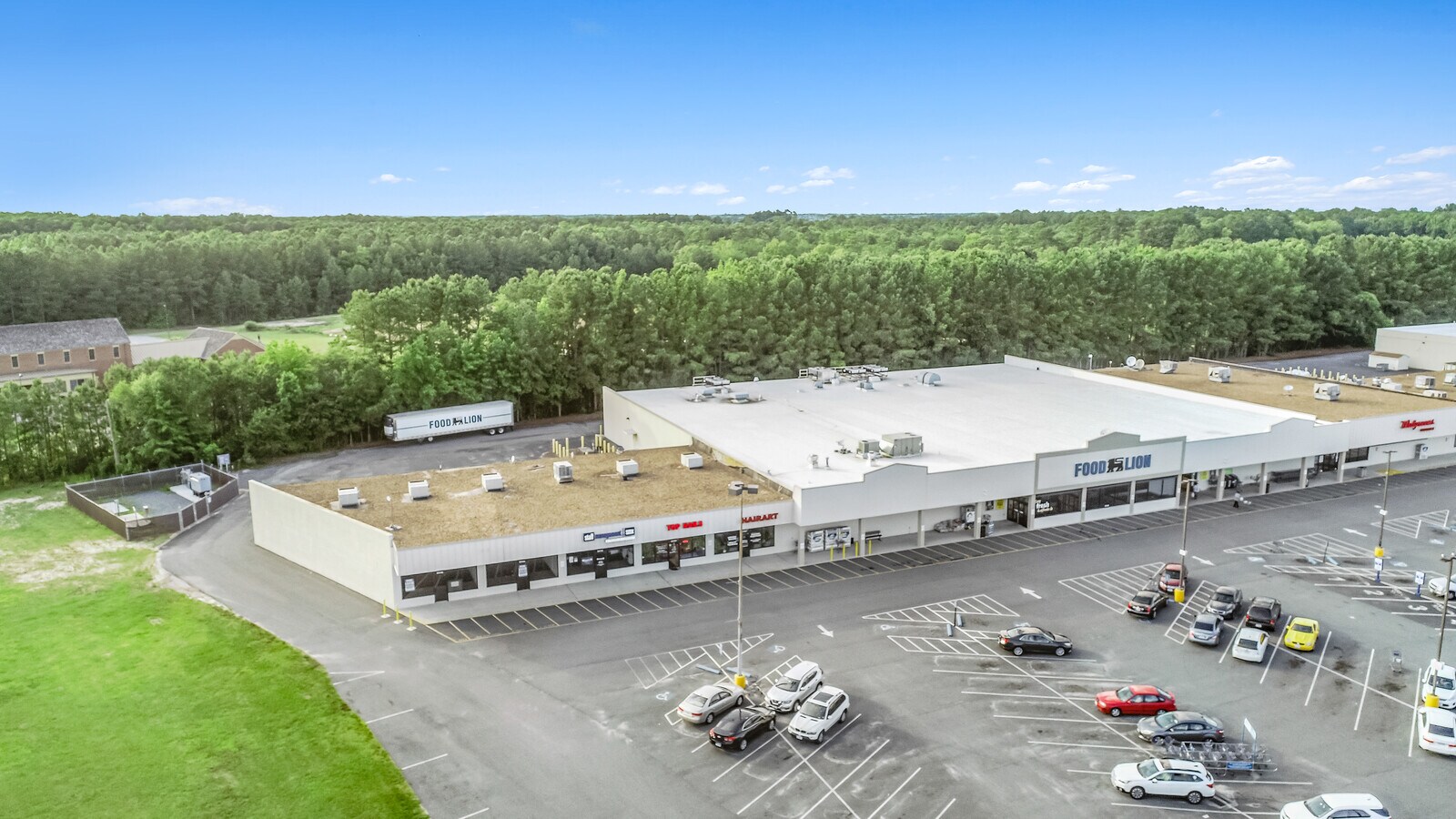 25102 Lankford Hwy, Onley, VA 23418 Chesapeake Square Shopping Center