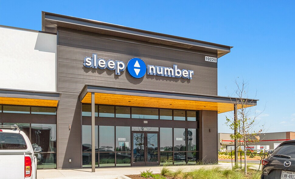 19220-19230 Interstate 35, Kyle, TX for lease - Building Photo - Image 2 of 11