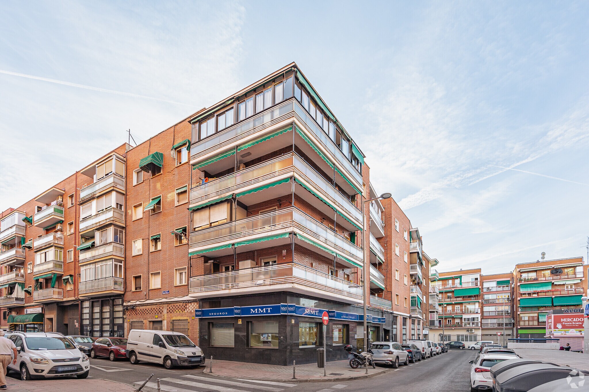 Calle Utebo, Madrid, Madrid for sale Primary Photo- Image 1 of 1