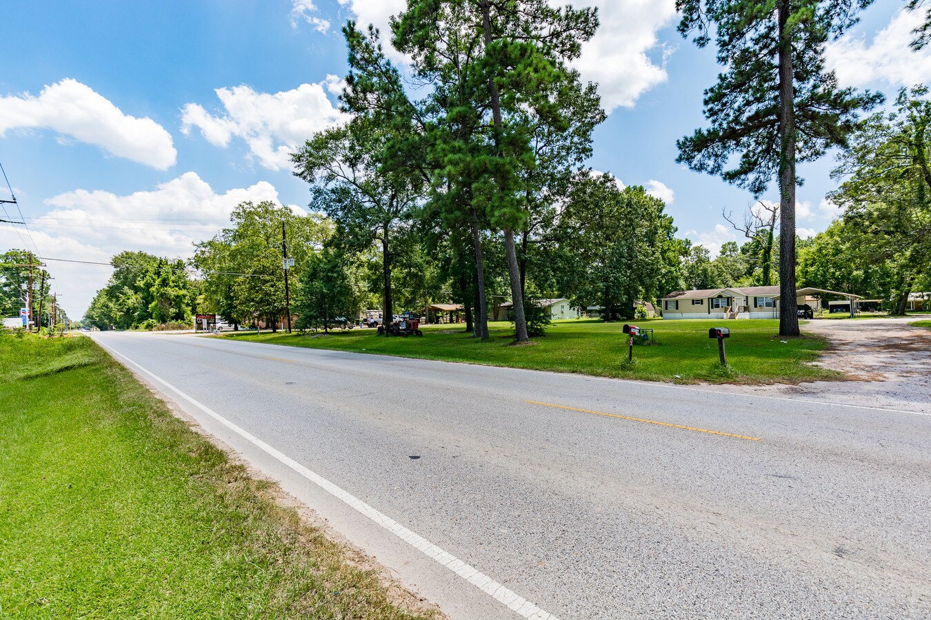 24032 Ford Rd, Porter, TX 77365