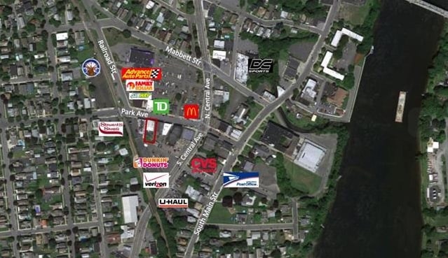 223 Park Ave, Mechanicville, NY for sale - Building Photo - Image 1 of 1