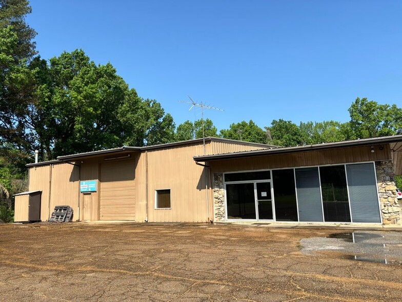 1114 W Bankhead St, New Albany, MS for sale - Building Photo - Image 3 of 17