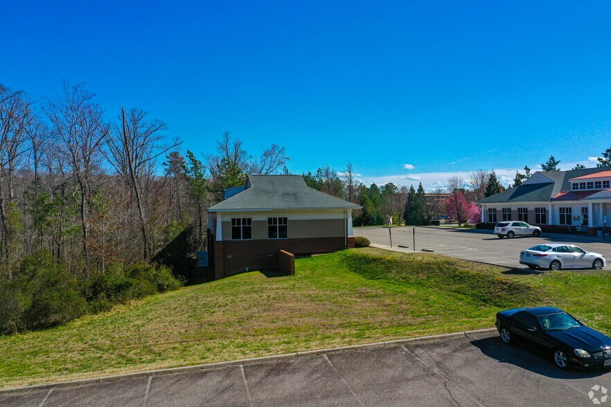 13506 Tredegar Lake Pky, Midlothian, VA for sale - Building Photo - Image 2 of 5