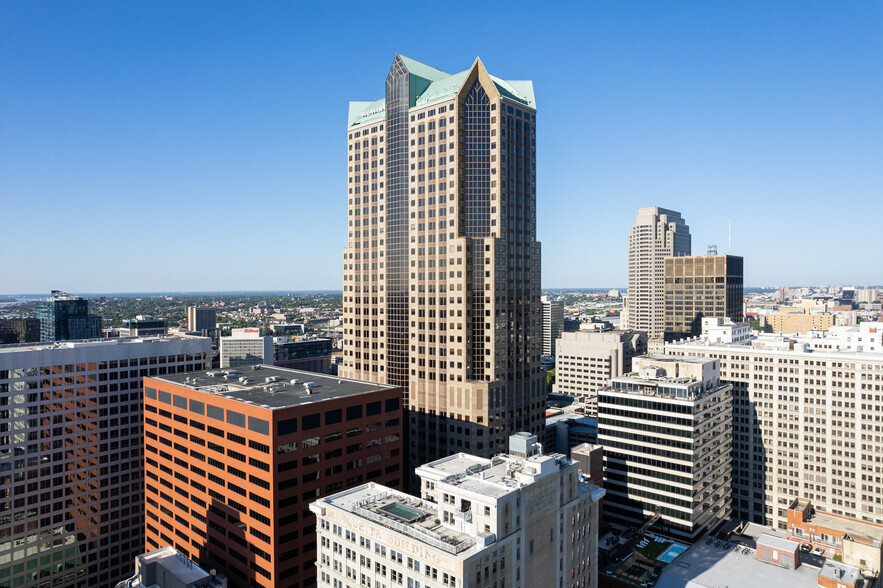 211 N Broadway, Saint Louis, MO for sale - Primary Photo - Image 1 of 1