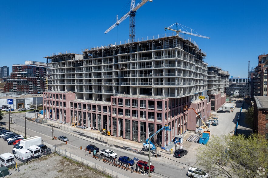 422 Cherry St, Toronto, ON for lease - Building Photo - Image 1 of 6