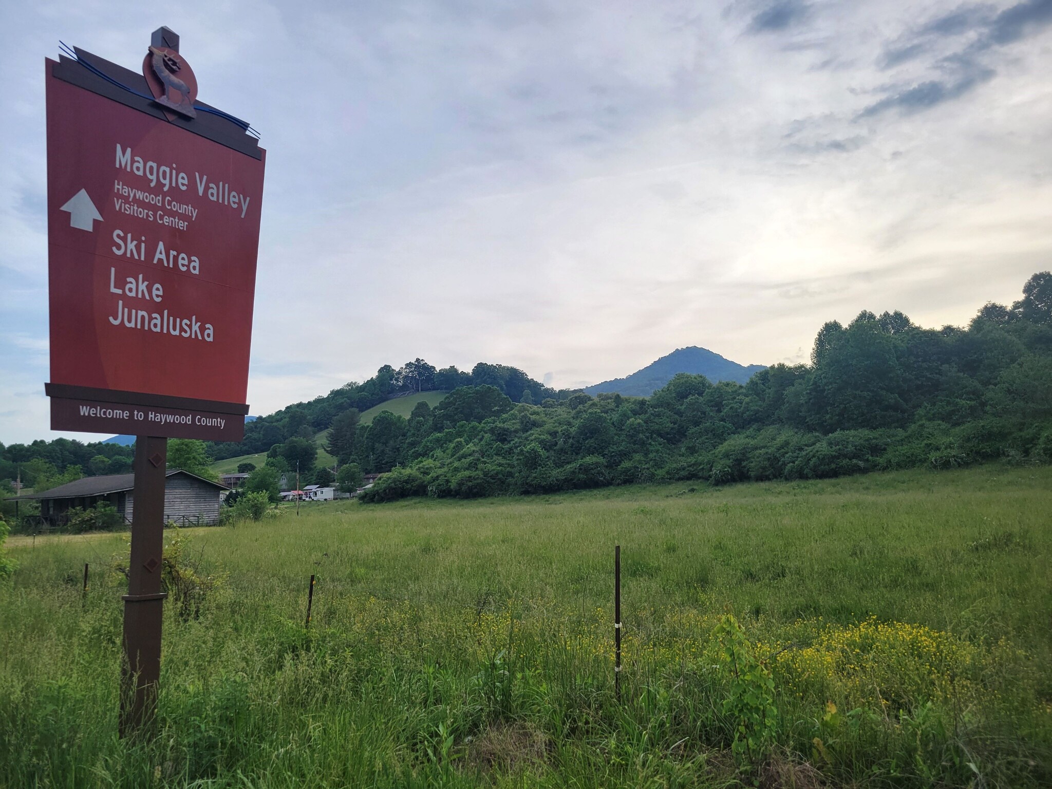 5351 Jonathan Creek, Waynesville, NC for sale Primary Photo- Image 1 of 16