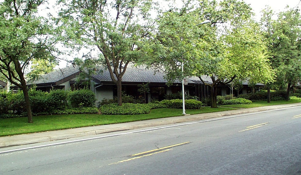 755-797 University Ave, Sacramento, CA for sale - Building Photo - Image 3 of 8