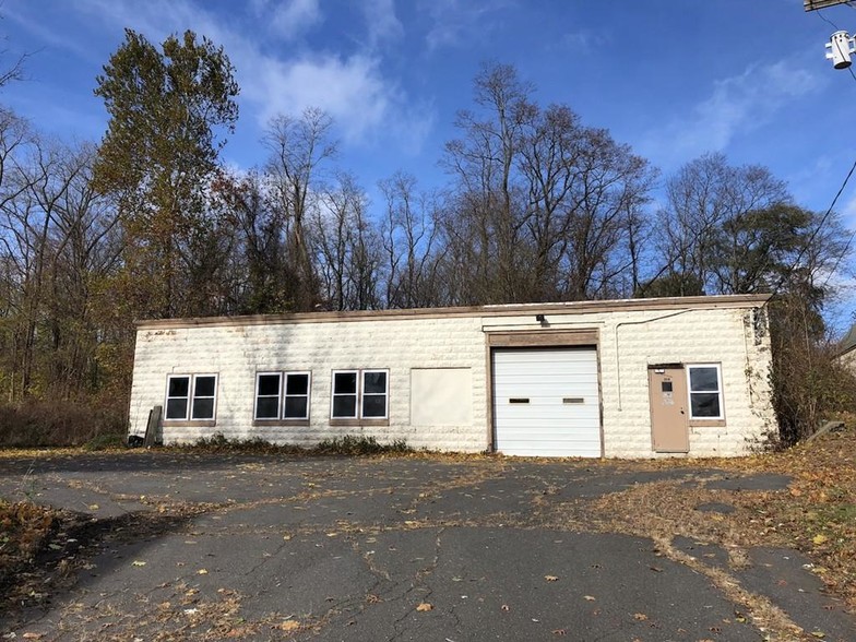 310 Park St, West Springfield, MA for sale - Building Photo - Image 2 of 6