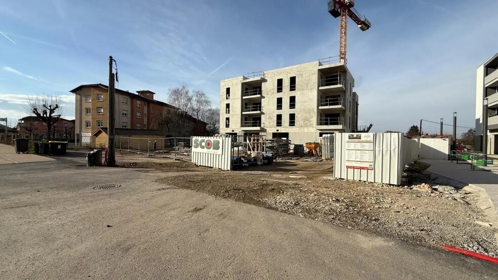 Flex in Péronnas for sale - Construction Photo - Image 2 of 2