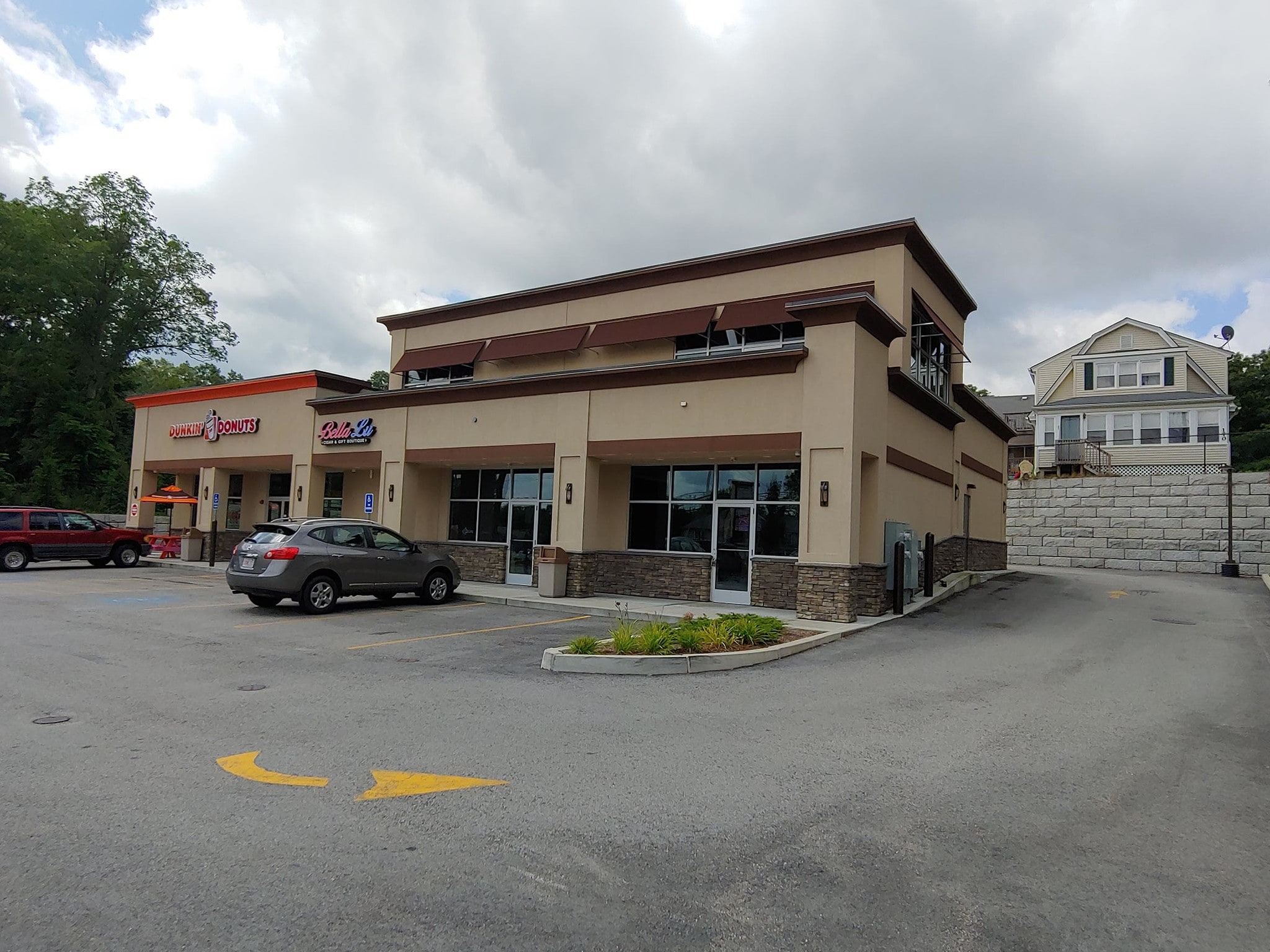 170 Thompson Rd, Webster, MA for sale Building Photo- Image 1 of 1