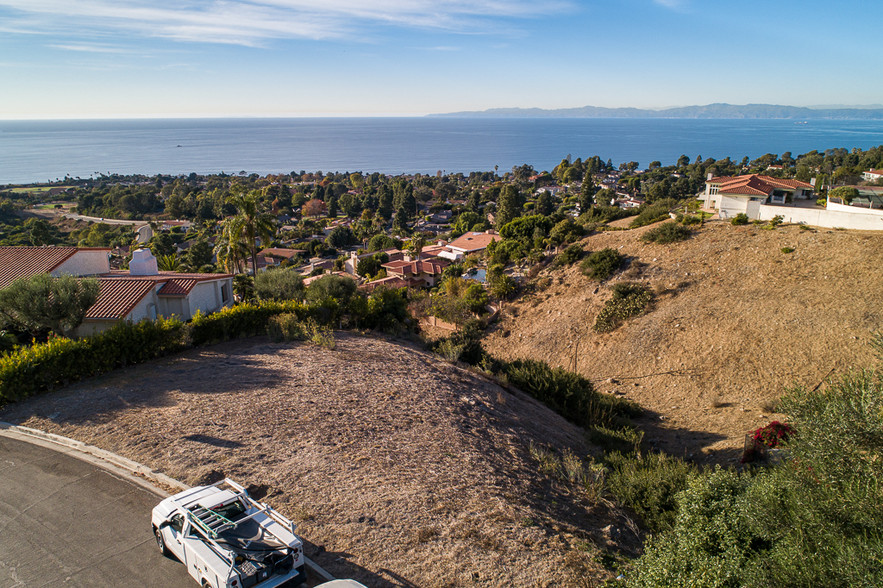 1565 Vía Leon, Palos Verdes Estates, CA for sale - Primary Photo - Image 1 of 1