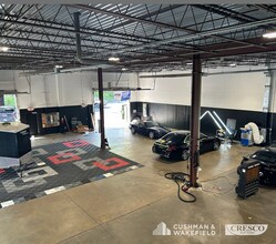 9000 Sweet Valley Dr, Valley View, OH for lease Interior Photo- Image 2 of 4