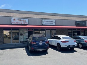 526 W Benjamin Holt Dr, Stockton, CA for lease Building Photo- Image 2 of 2